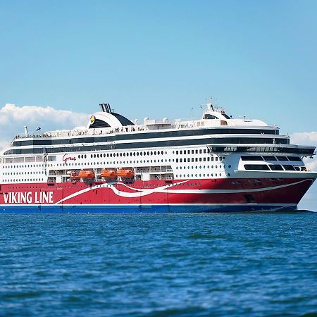 Viking Line Ferry Viking Grace - One-Way Journey From Turku To Stockholm Hotel ภายนอก รูปภาพ