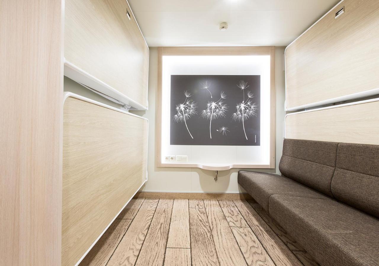 Viking Line Ferry Viking Grace - One-Way Journey From Turku To Stockholm Hotel ห้อง รูปภาพ